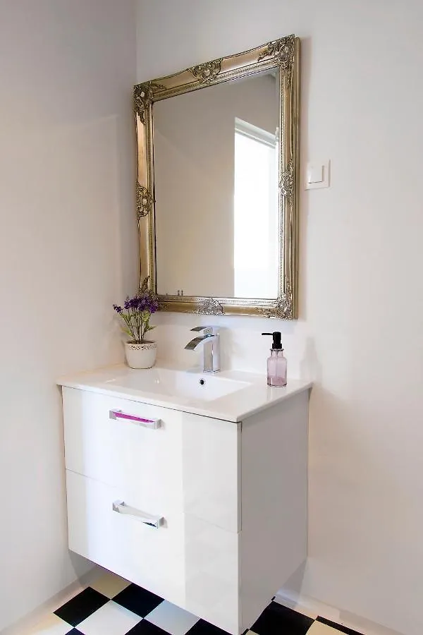 PUY Emma'S Rooms B&B קרואטיה